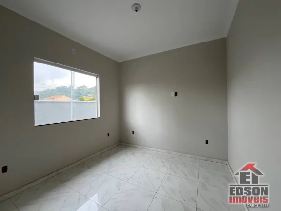 Imagem Casa com 3 Quartos, 1 Suíte com Closet, Jardim Atlântico Oeste, Itaipuaçu