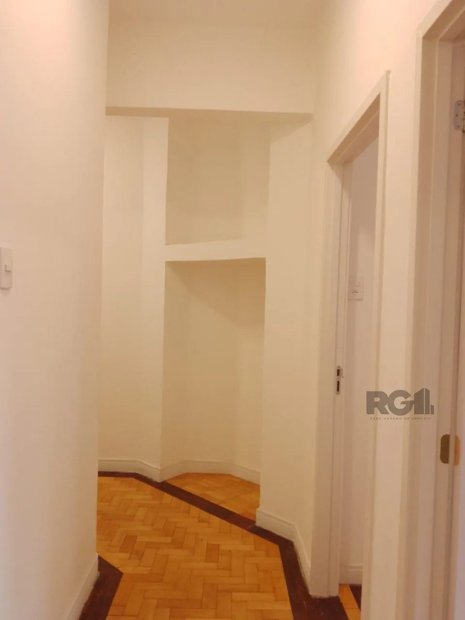 Imagem Raridade, apartamento 3 dormitórios,reformado, desocupado,no Centro