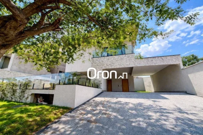 Imagem Sobrado à venda, 319 m² por R$ 2.898.000,00 - Condomínio do Lago - Goiânia/GO