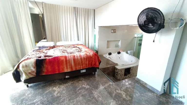 Imagem (PERMUTA) Casa a venda, 07 quartos sendo 03 suítes, com piscina, no Atuba em Colombo PR
