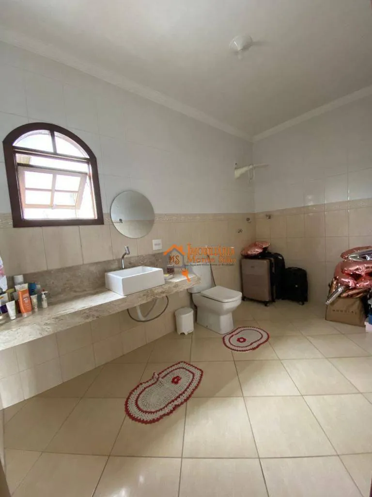Imagem Sobrado com 3 dormitórios à venda, 257 m² por R$ 745.000,00 - Jardim Brasil - Guarulhos/SP