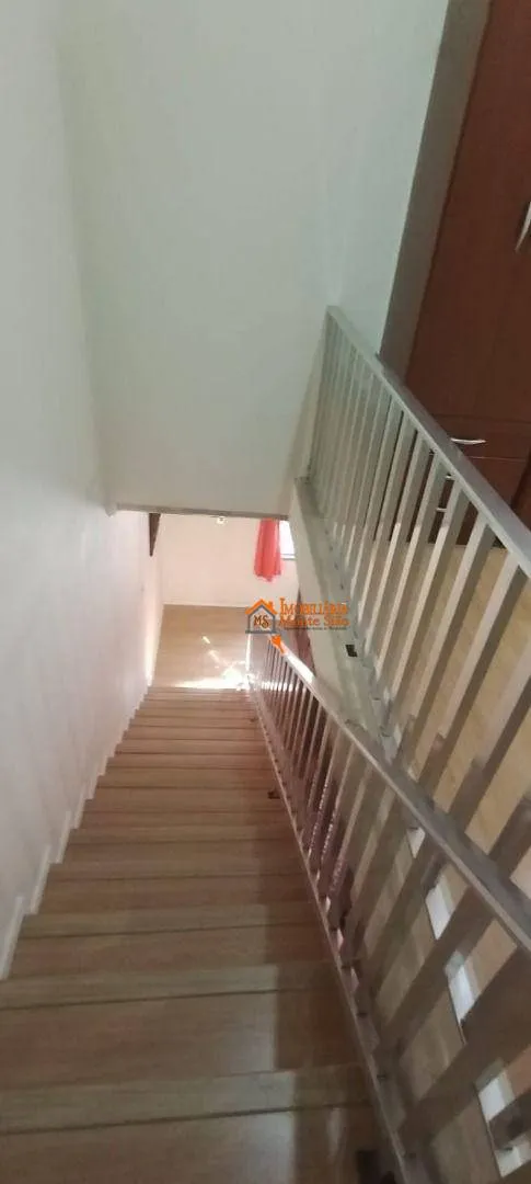 Imagem Sobrado com 3 dormitórios à venda, 240 m² por R$ 550.000,00 - Jardim Las Vegas - Guarulhos/SP