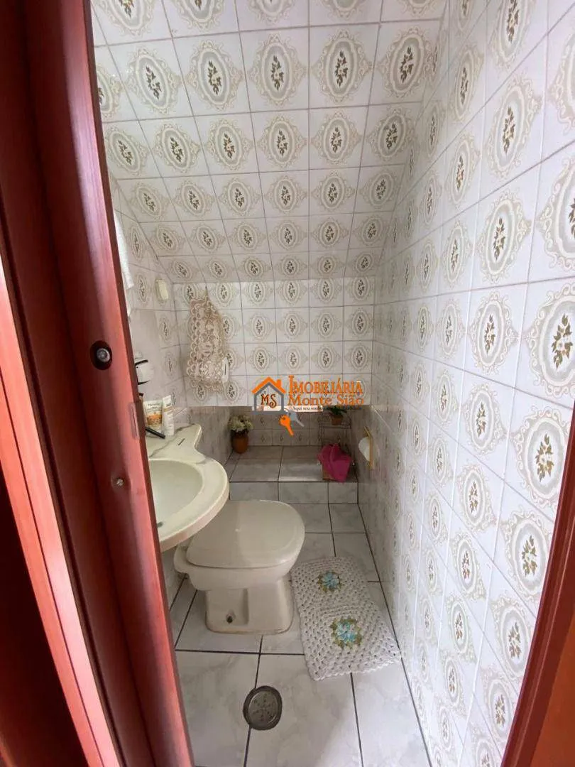 Imagem Sobrado à venda com 125m², 3 quartos, quintal e 3 vagas de garagem - Vila Zanardi, Guarulhos, SP