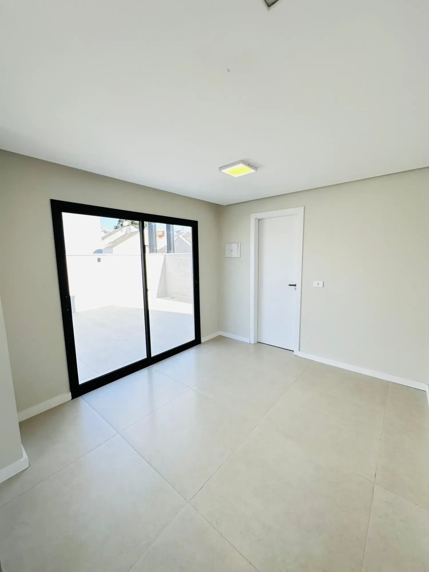Imagem Casa com 3 Quartos à Venda, 187 m² em Cachoeira - Curitiba