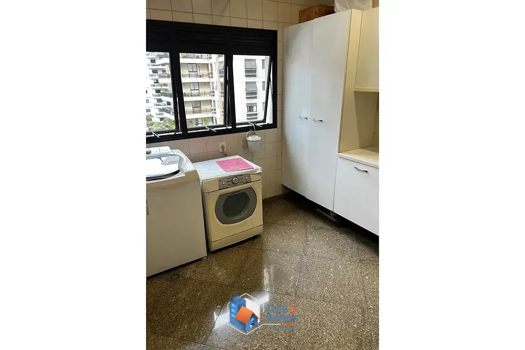 Imagem Apartamento à venda 4 Quartos 4 Suites 6 Vagas 313M² Moema São Paulo - SP