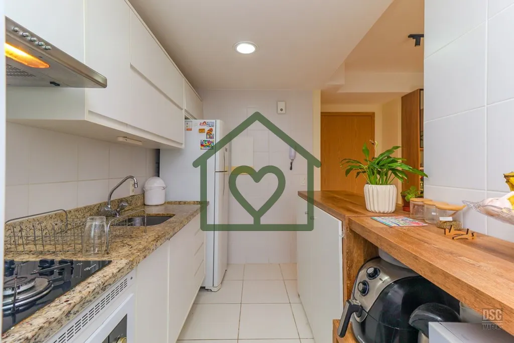 Imagem BELÍSSIMO APARTAMENTO DE 2 DORMITÓRIOS, SEMI MOBILIADO E DECORADO 
 
APARTAMENTO DE 69M² COM 2 DO...