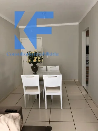 Imagem Apartamento confortável com 58m² , em andar baixo, com 2 dormitórios com planejados, sala com varanda, cozinha planejada