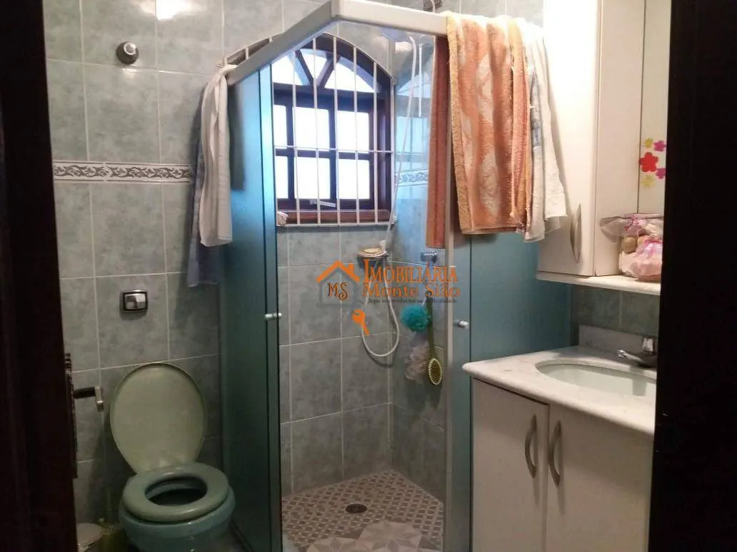 Imagem Sobrado com 4 dormitórios à venda, 172 m² por R$ 749.900,00 - Tremembé - São Paulo/SP