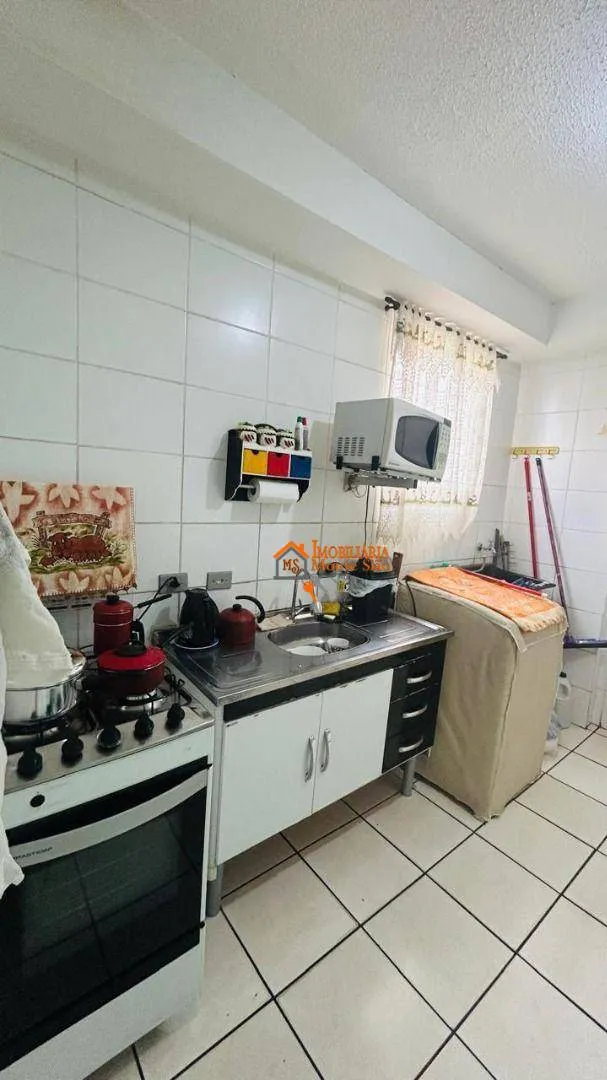 Imagem Apartamento com 2 dormitórios à venda, 46 m² por R$ 200.000,00 - Jardim Nova Cidade - Guarulhos/SP