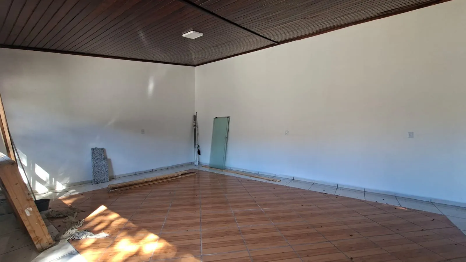 Imagem Casa impecável com suíte, piscina e espaço gourmet no Dom Feliciano - Centro de Viamão!