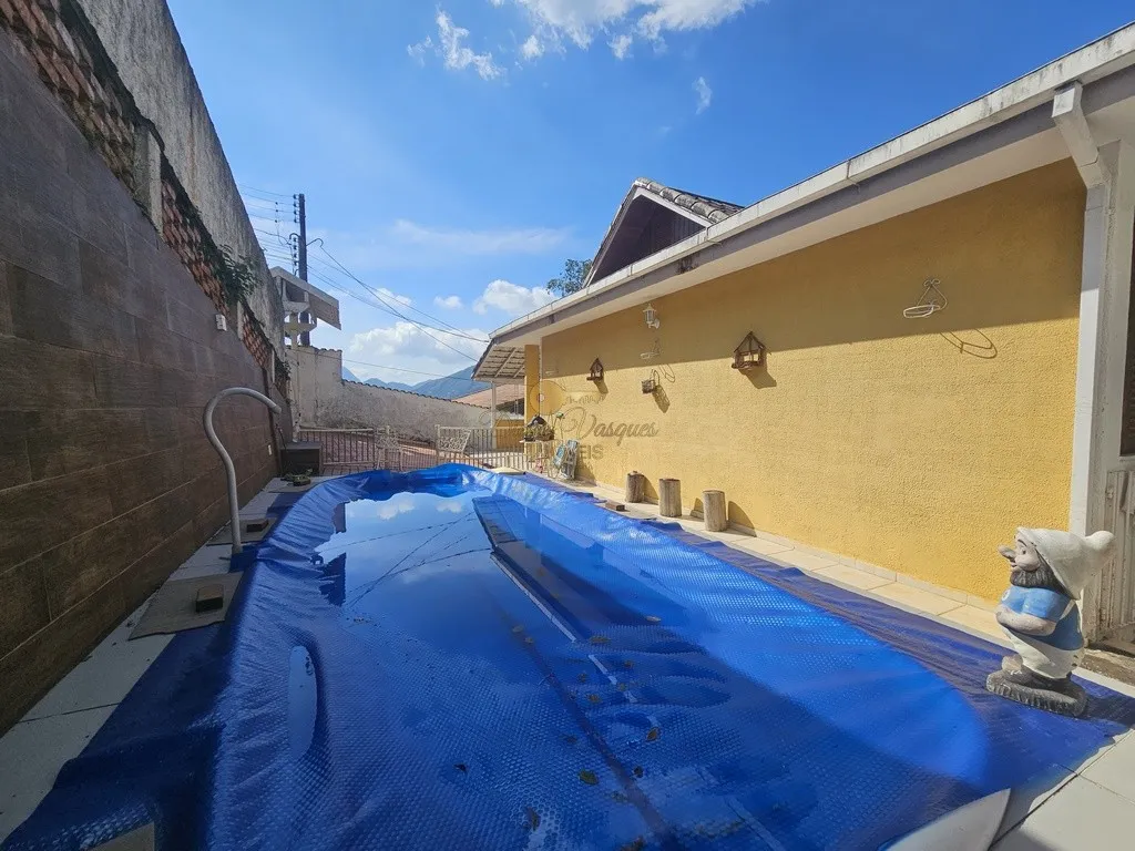 Imagem Casa para Venda em Teresópolis / RJ no bairro Parque do Ingá