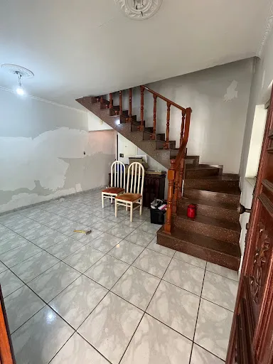 Imagem Sobrado Versátil no Centro de Guarulhos | Conforto para Família e Potencial Comercial para alugar
