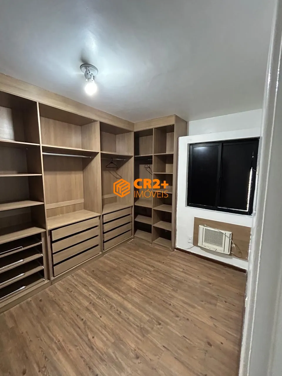 Imagem Cobertura nos Aflitos com 3 suítes -220m²