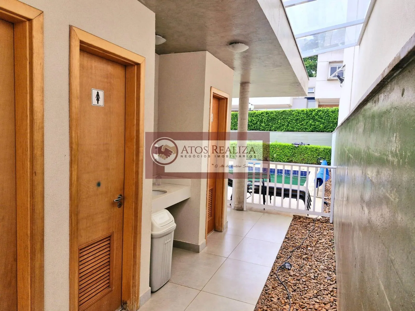 Imagem Casa para alugar no Bolsão de Interlagos SP: 2 suítes, 4 banheiros