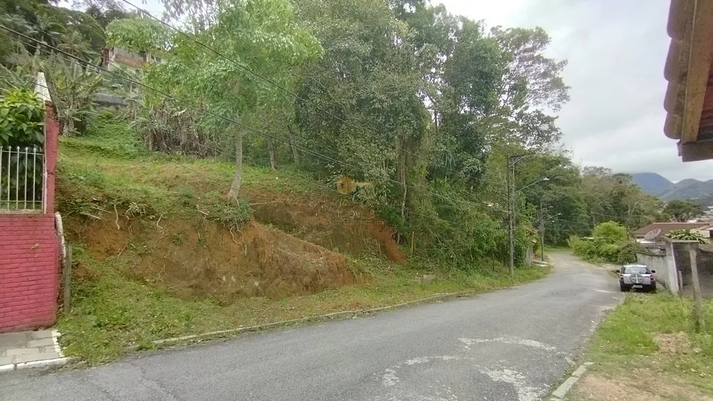 Imagem Terreno para Venda em Teresópolis / RJ no bairro Parque do Ingá