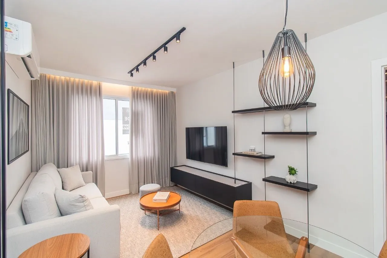 Imagem Apartamento à venda semimobiliado, decorado por arquiteta e pronto para morar.