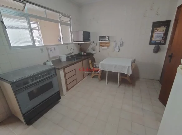 Imagem Apartamento com 3 dormitórios, 1 suíte, dependência completa e 2 vagas no bairro Ponta da Praia em Santos por R$680.000,00