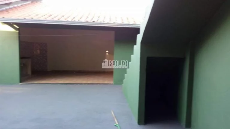 Imagem Casa à venda no bairro Jardim Santa Clara em Uberaba