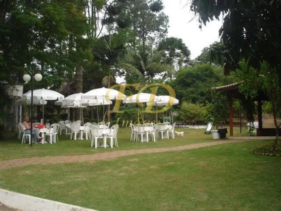 Imagem Sítio de Alto Padrão em Mairiporã / Terra Preta