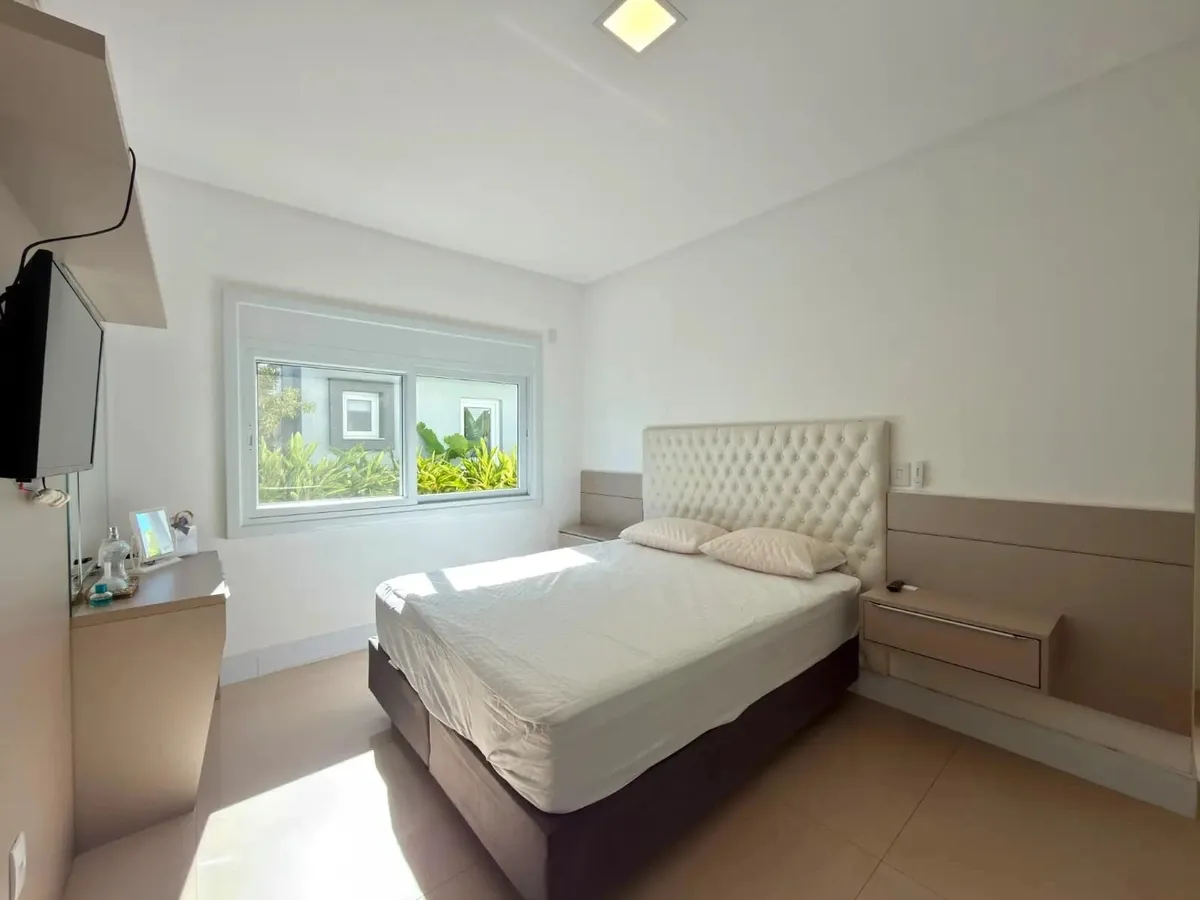 Imagem CASA EM CONDOMÍNIO À VENDA