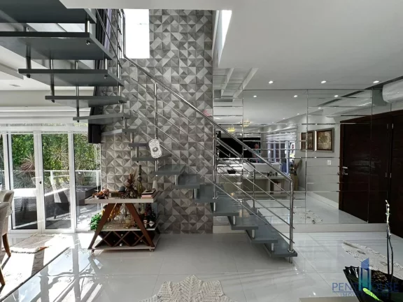 Imagem Casa em Condomínio para Venda em Balneário Camboriú, São Judas Tadeu, 3 dormitórios, 1 suíte, 3 banheiros, 3 vagas