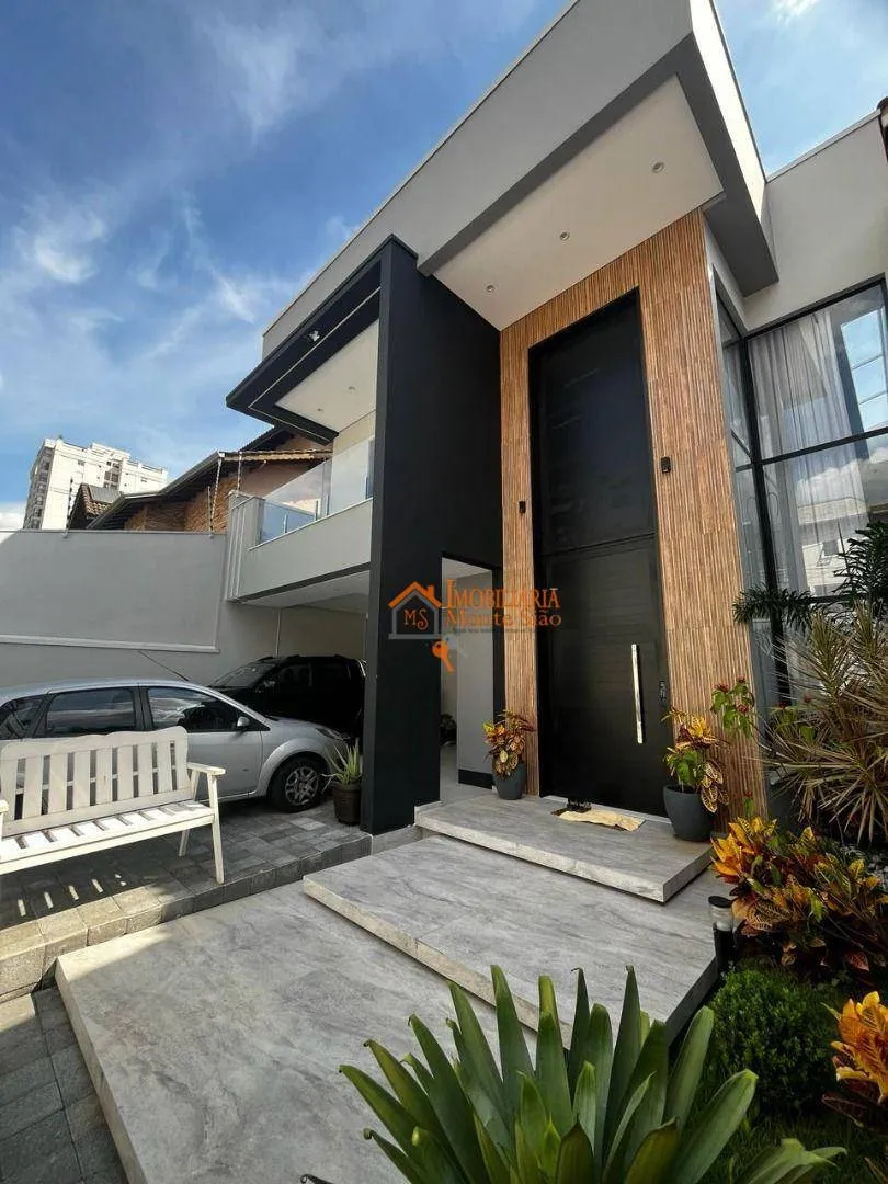 Imagem Sobrado com 4 dormitórios à venda, 210 m² por R$ 3.500.000,00 - Parque Renato Maia - Guarulhos/SP