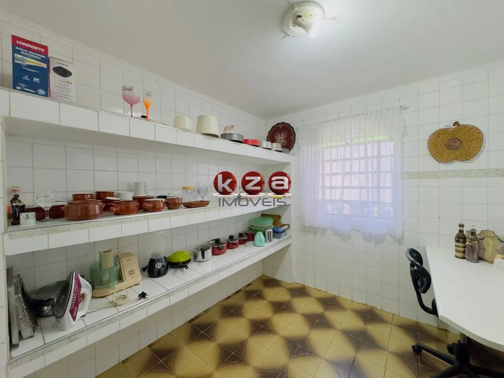 Imagem Casa à venda em Valinhos-SP, Jardim Santo Antônio! 3 quartos, 1 suíte, 2 salas, 3 banheiros, 2 vagas, 211m².