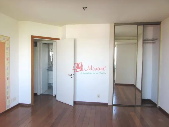 Imagem Cobertura com 4 dormitórios no Menino Deus