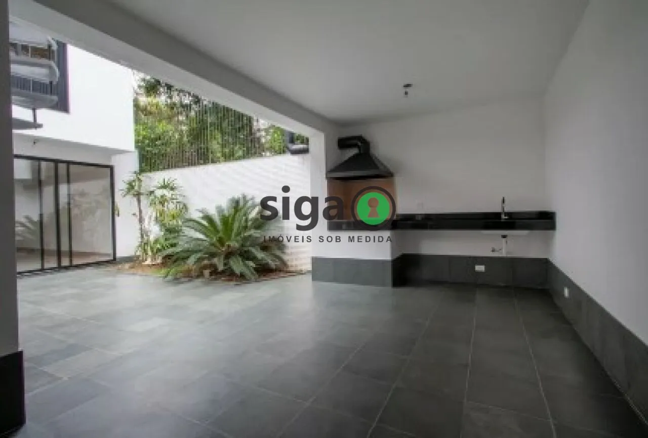 Imagem Sobrado com 3 Quartos e 3 vagas à Venda, 360 m² - Granja Julieta