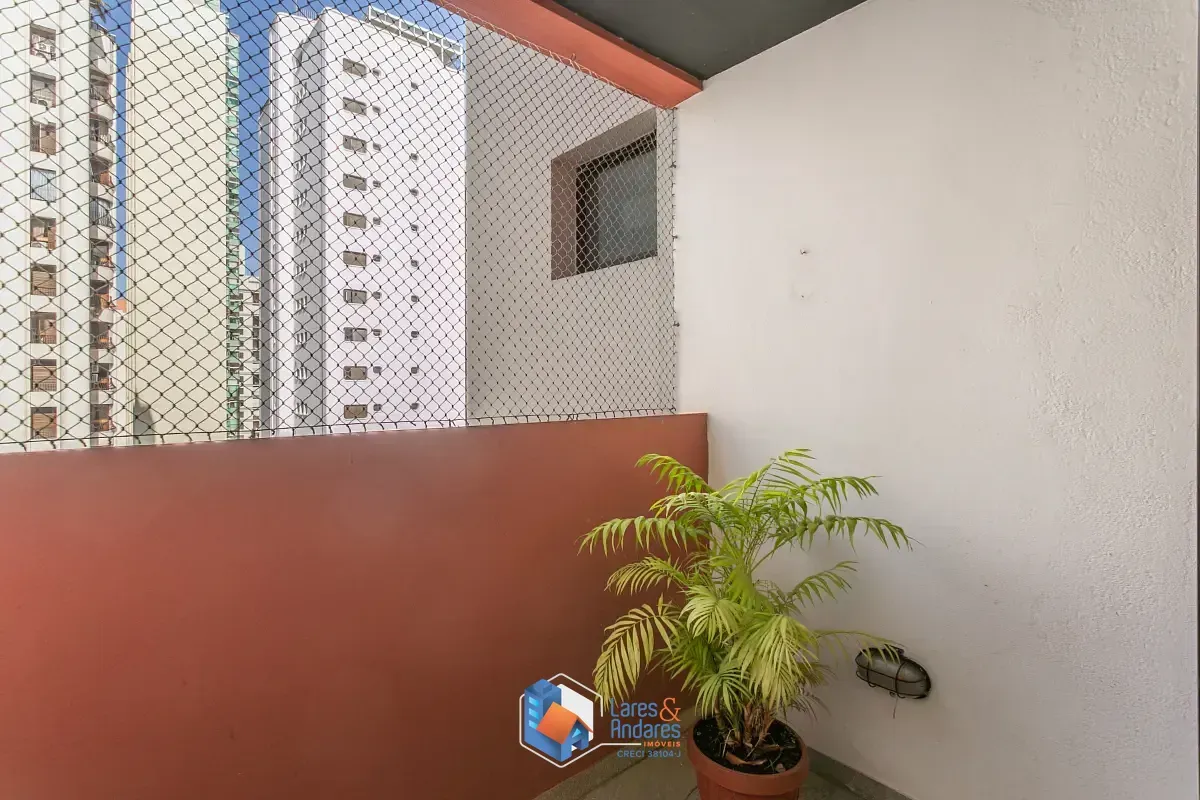 Imagem Apartamento para venda em Moema com 3 quartos, sendo 1 suíte, 120m²