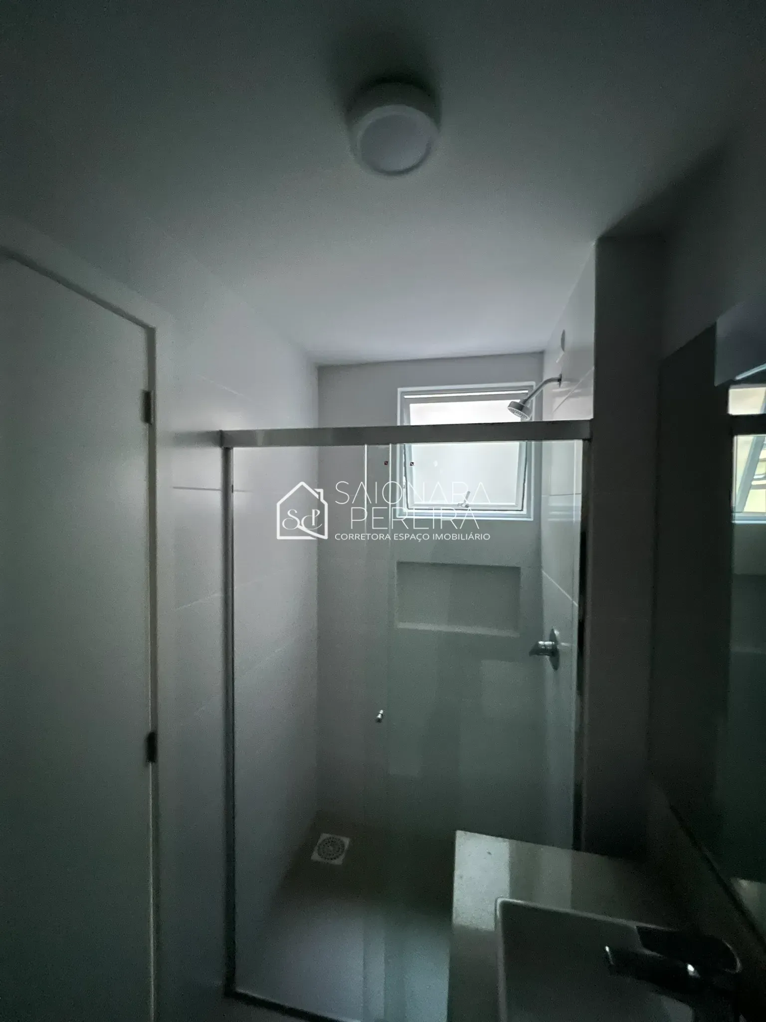 Imagem Apartamento com 2 dormitórios e suíte à venda no bairro Campinas, São José - SC