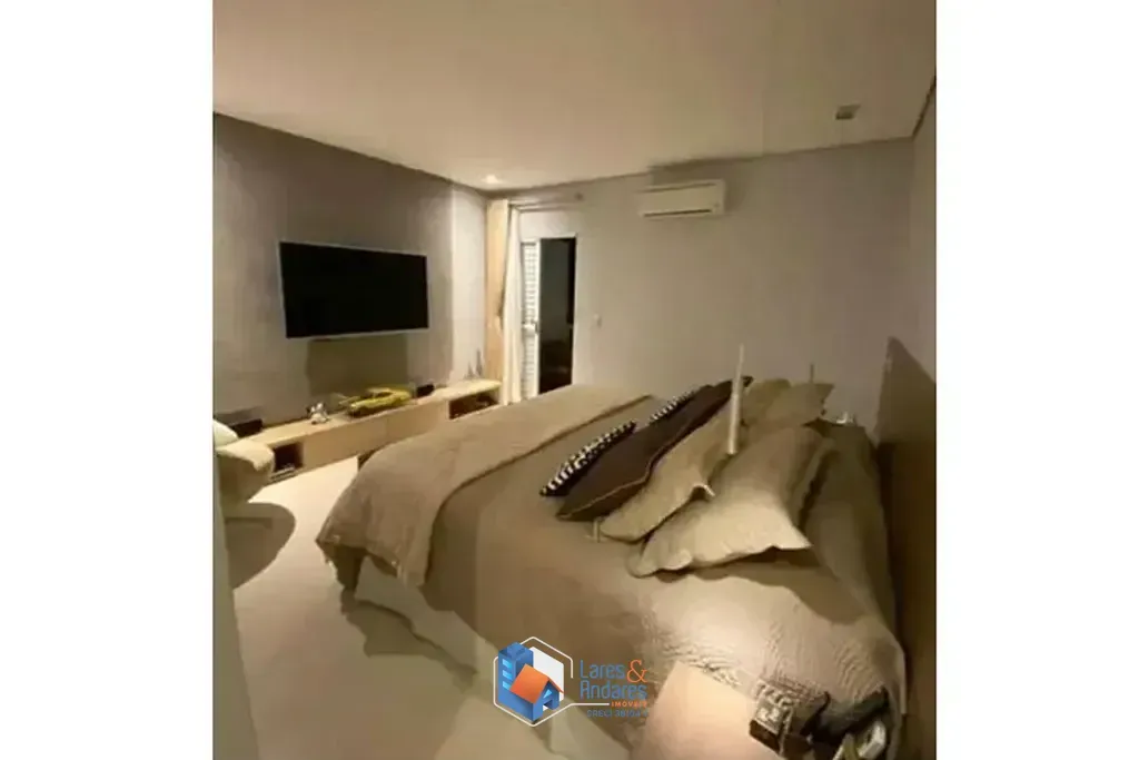 Imagem Casa em Condomínio à venda 3 Quartos 3 Suites 4 Vagas 229M² Jardim Londrina São Paulo - SP