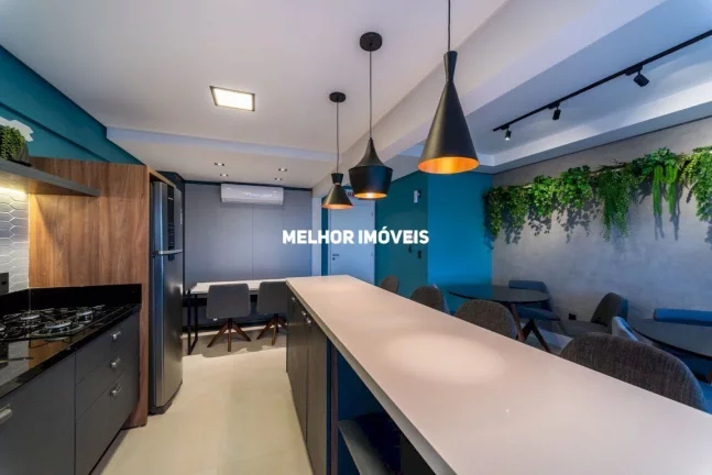 Imagem Apartamento Diferenciado á venda com 1 suíte, 1 home office e 2 vagas localizado em Balneário Camboriú.