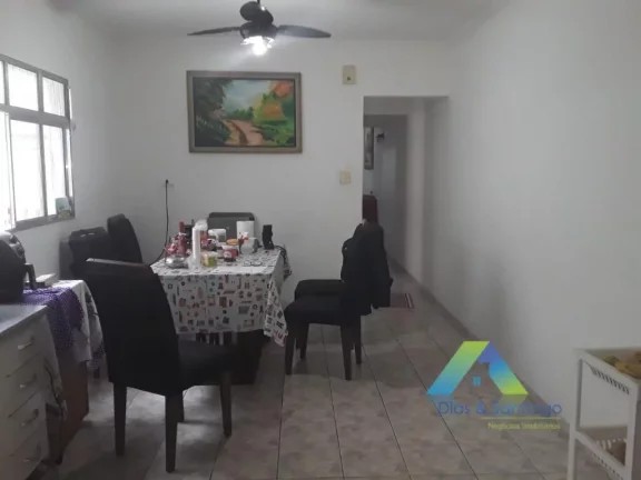 Imagem Excelente oportunidade sobrado com ótima localização, com 3 dormitórios, 2 banheiros, quinta e 1 vaga