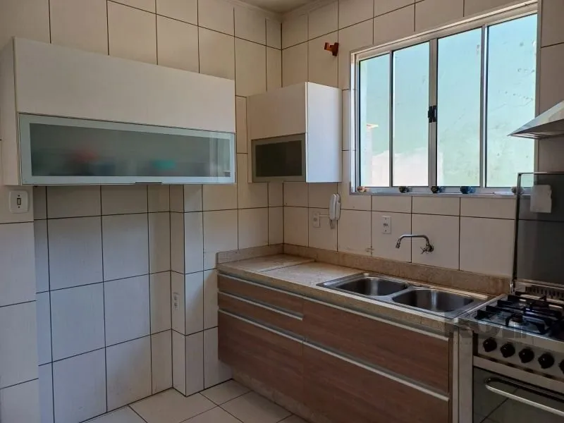 Imagem Casa Comercial para Alugar - 300m² | Bairro Auxiliadora