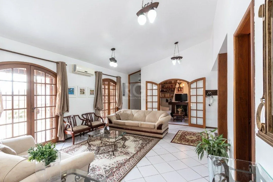 Imagem Casa para Venda - 373.1m², 2 dormitórios, Vila Conceição