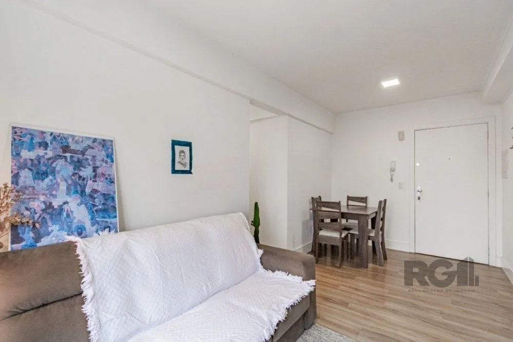 Imagem Apartamento 50m² - 2 dormitórios e 1 vaga no bairro Partenon