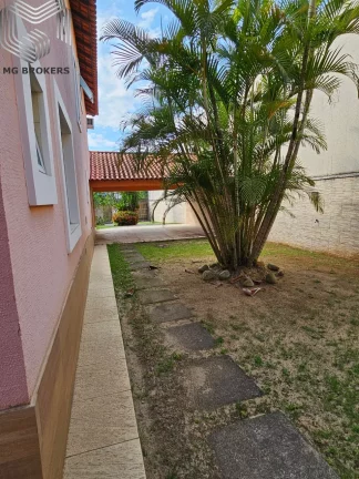 Imagem Casa de luxo em condomínio no Recreio dos Bandeirantes, Rio de Janeiro - 4 quartos, 4 suítes, 4 salas, 6 banheiros, 4 vagas, 400m².