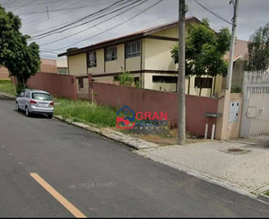 Imagem Casa espaçosa à venda - Novo Mundo Curitiba/PR