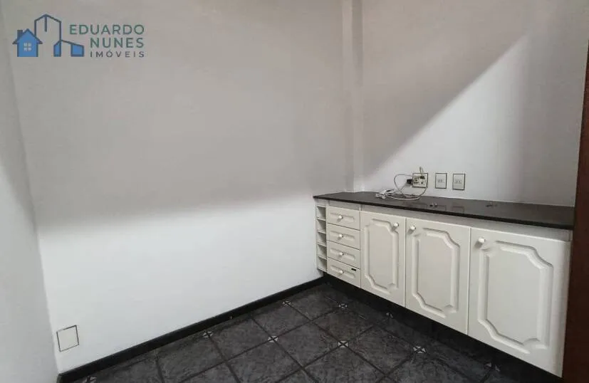Imagem APARTAMENTO COM 03 QUARTOS, VAGA DE GARAGEM NO CENTRO!!!!!