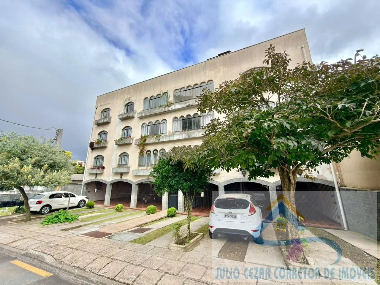 Imagem Apartamento para Venda em São José dos Pinhais, Três Marias, 3 dormitórios, 1 banheiro, 1 vaga