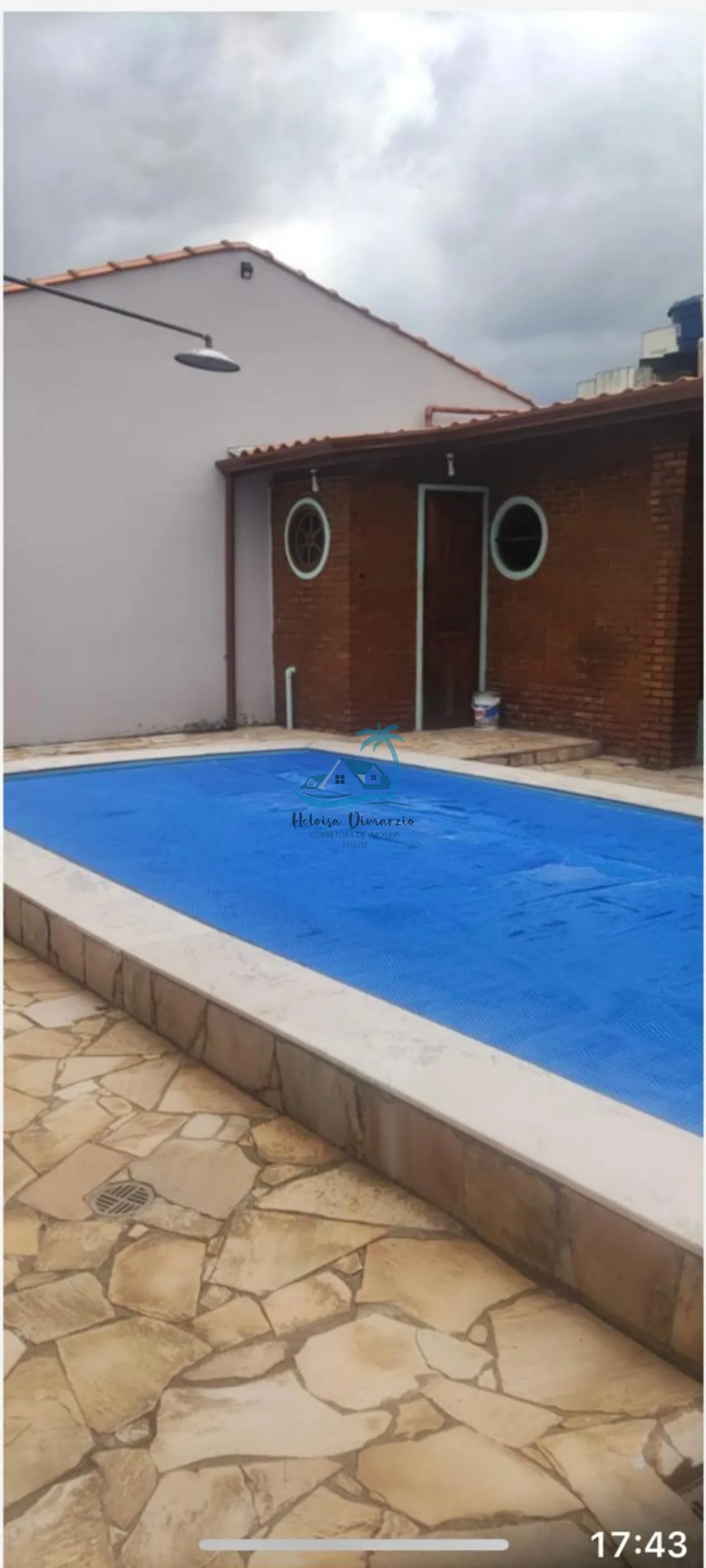 Imagem Excelente casa com 4 dormitórios a venda na região central de Ubatuba.