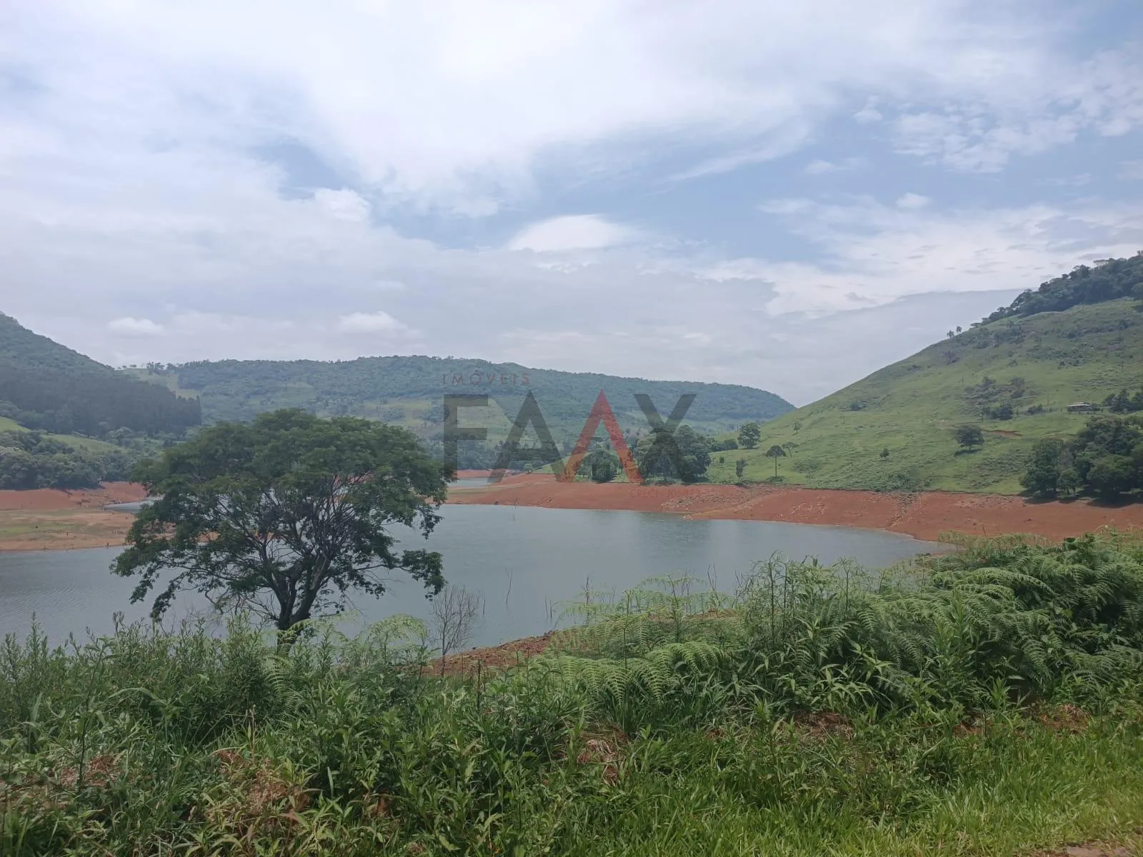 Imagem TERRENO NO PARAÍSO ALAGADO FAXINAL DO CÉU - LAGEADO FEIO- PR - Feio só o nome