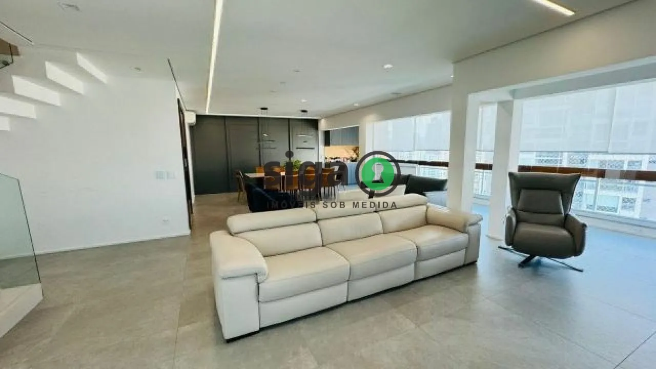 Imagem Cobertura Duplex com 291m², com 4 suites, 4 vagas no Panamby