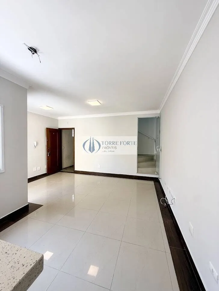 Imagem Linda cobertura com 168 m², 3 dormitórios sendo 1 suíte, 2 vagas de garagem