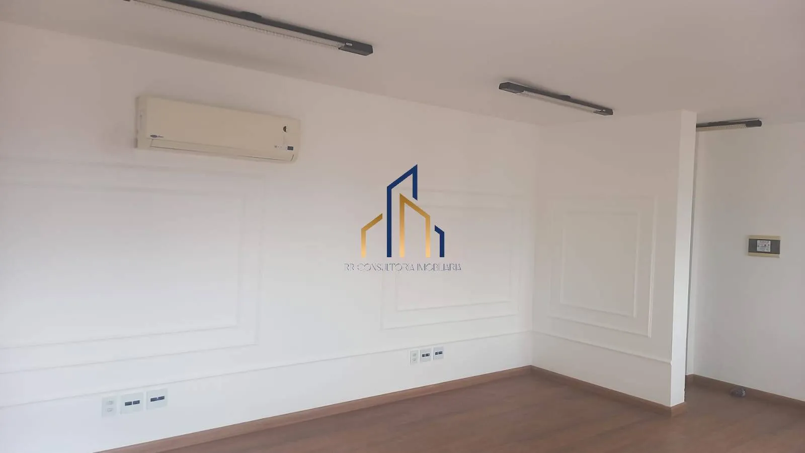 Imagem Sala Comercial para alugar na Vila Gilda em Santo André/SP