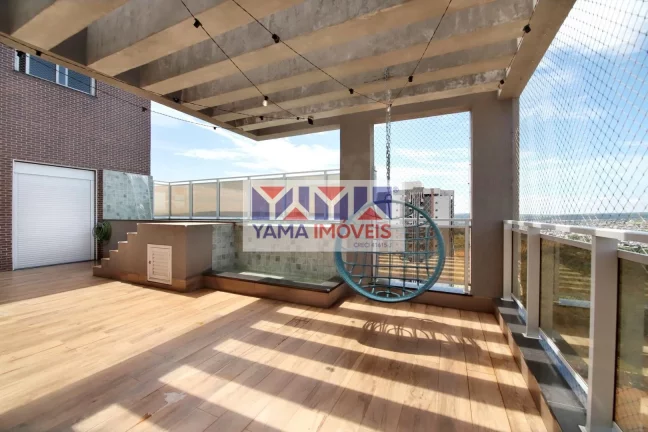 Imagem Edifício Mirante do Ipê - Liberdade de casa com segurança de apartamento, conheça essa jovem cobertura de 3 anos