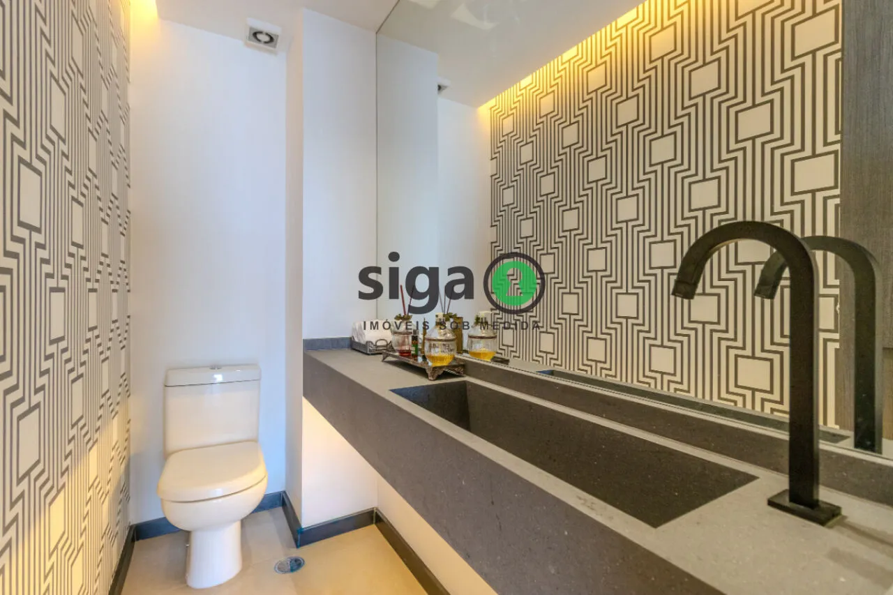 Imagem Apartamento à venda no Campo Belo - 219 m² - 3 suítes - 3 vagas - mobiliado - andar alto