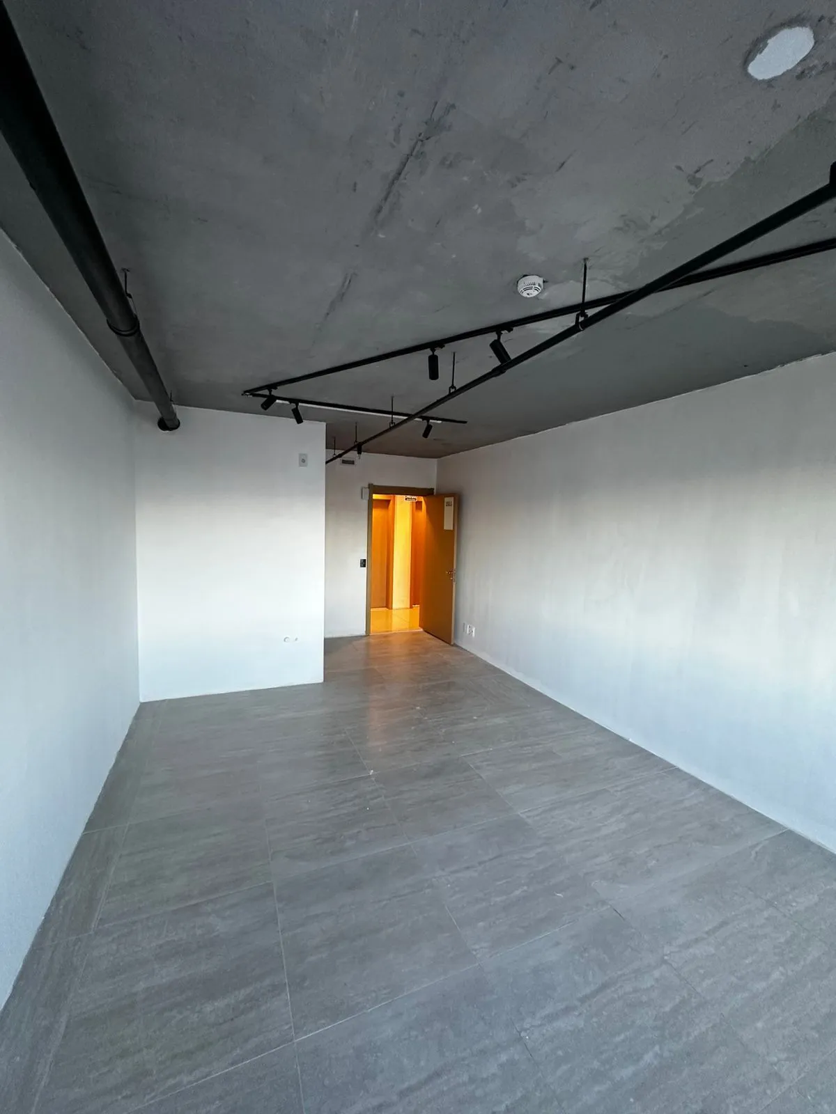 Imagem Sala Comercial em Cristo Redentor
