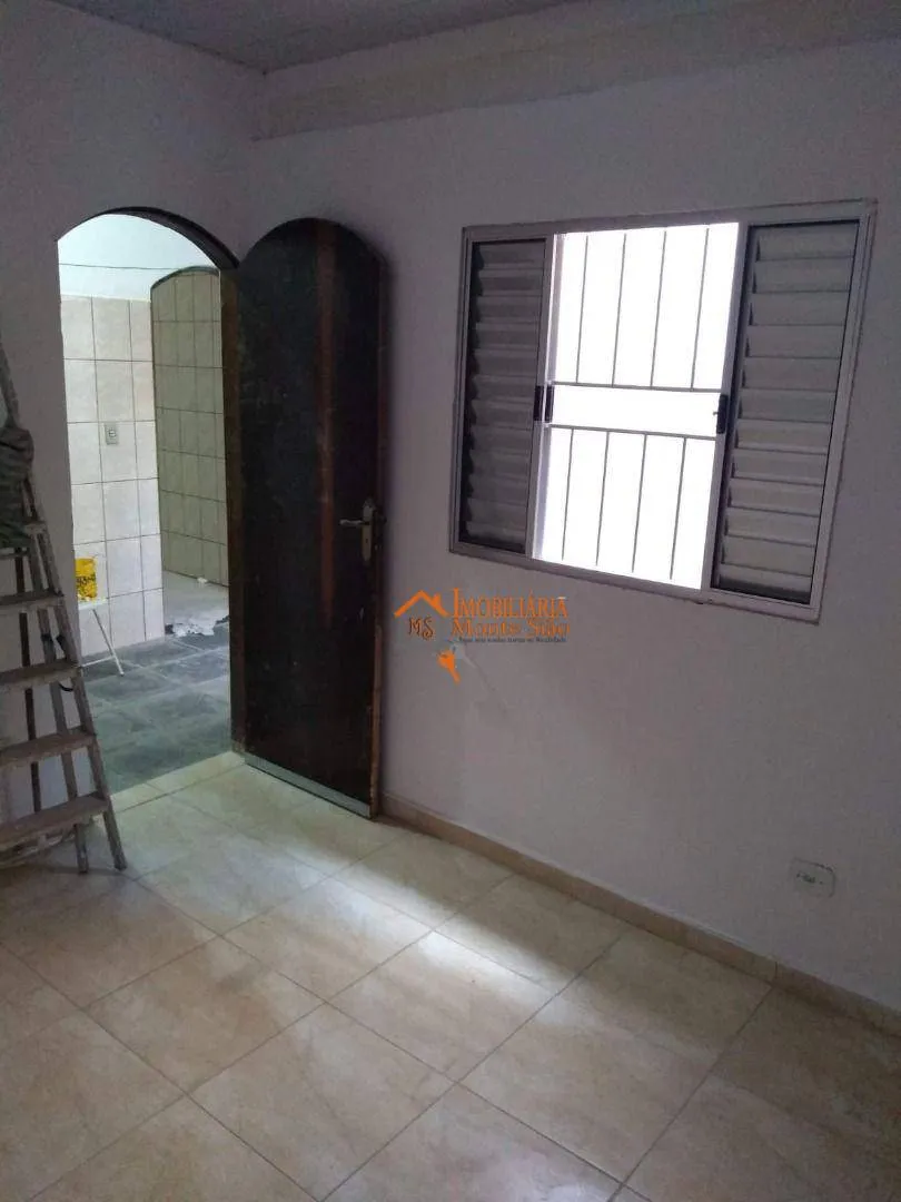 Imagem Sobrado com 5 dormitórios à venda, 200 m² por R$ 689.000,00 - Jardim Adriana - Guarulhos/SP
